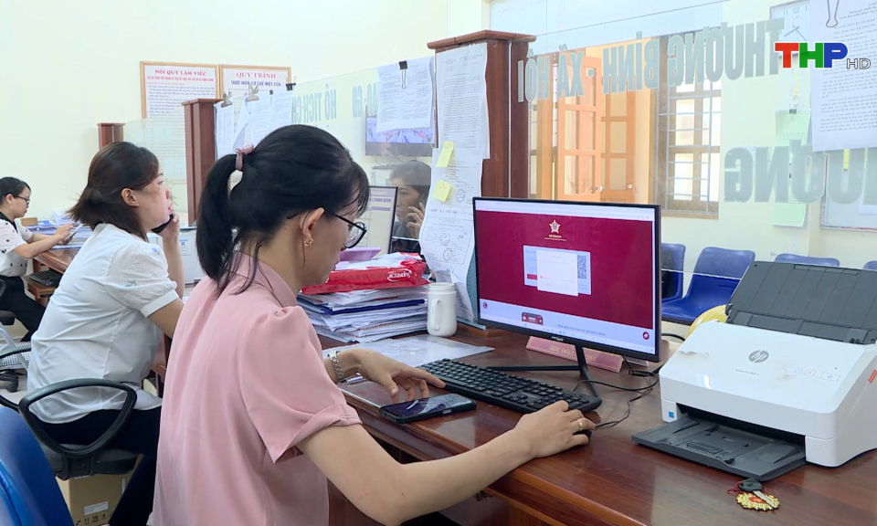 Cán bộ, công chức không hoàn thành nhiệm vụ một năm sẽ bị tinh giản biên chế