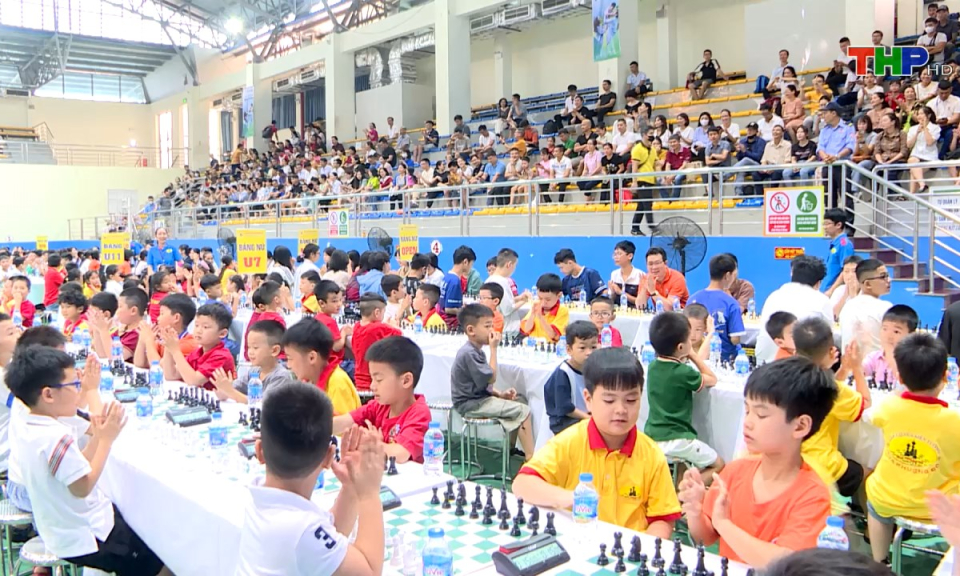 Cận cảnh: Lần đầu Hải Phòng tổ chức giải cờ nhanh