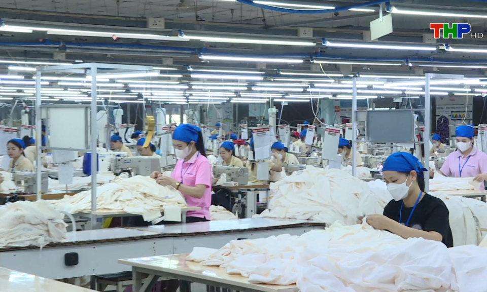 Phát huy các phong trào thi đua lao động sáng tạo