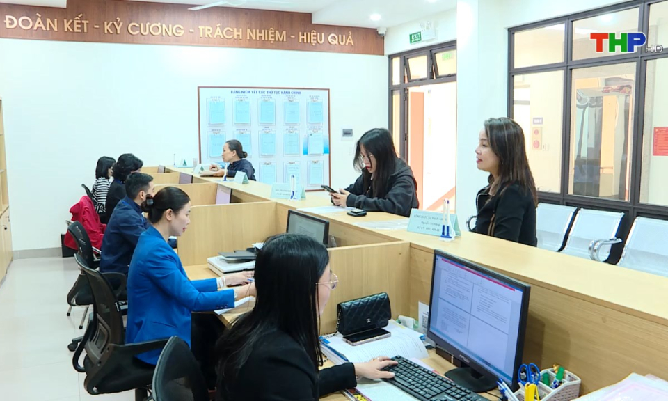 Chuyển đổi số và cải cách hành chính: Nâng cao năng lực giải quyết thủ tục hành chính khi thực hiện chính quyền 2 cấp