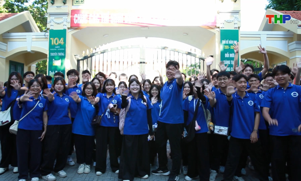 Sôi nổi hoạt động tình nguyện tiếp sức mùa thi