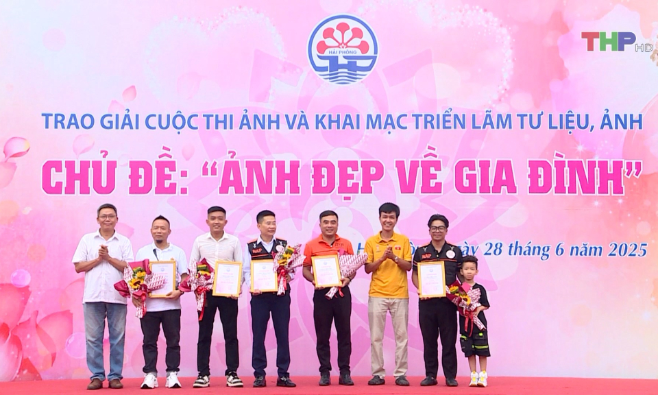 Cuộc thi ảnh chủ đề &ldquo;Ảnh đẹp về gia đ&igrave;nh&rdquo;