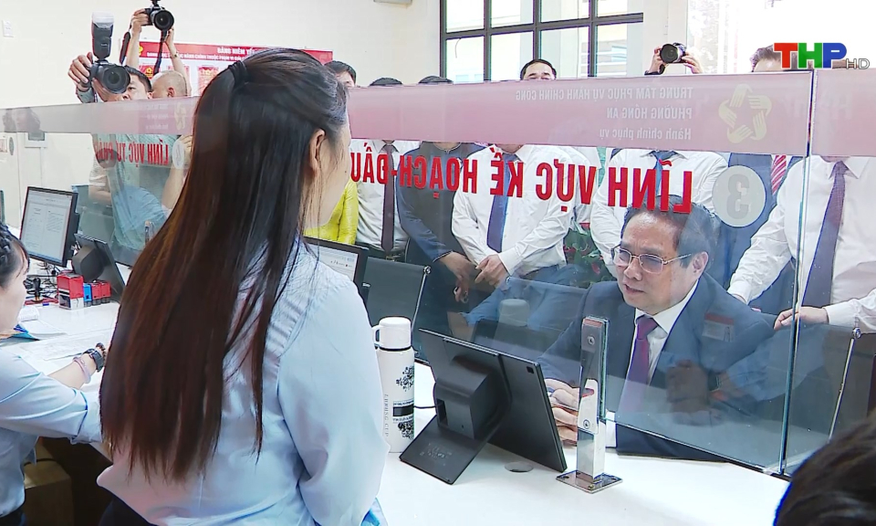 Xây dựng bộ máy chính quyền gần dân, do dân và vì dân