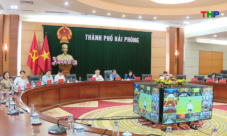 Ph&aacute;t triển y dược cổ truyền với y học hiện đại