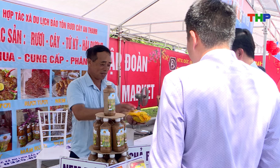 Hội chợ giới thiệu sản phẩm truyền thống và ẩm thực Hải Phòng