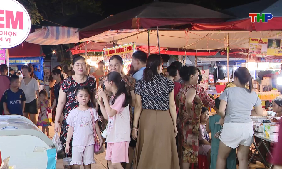 Khai mạc Chợ qu&ecirc; thời Mạc lần 3