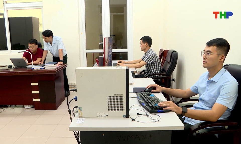 Những tuần đầu tiên làm việc tại trụ sở mới