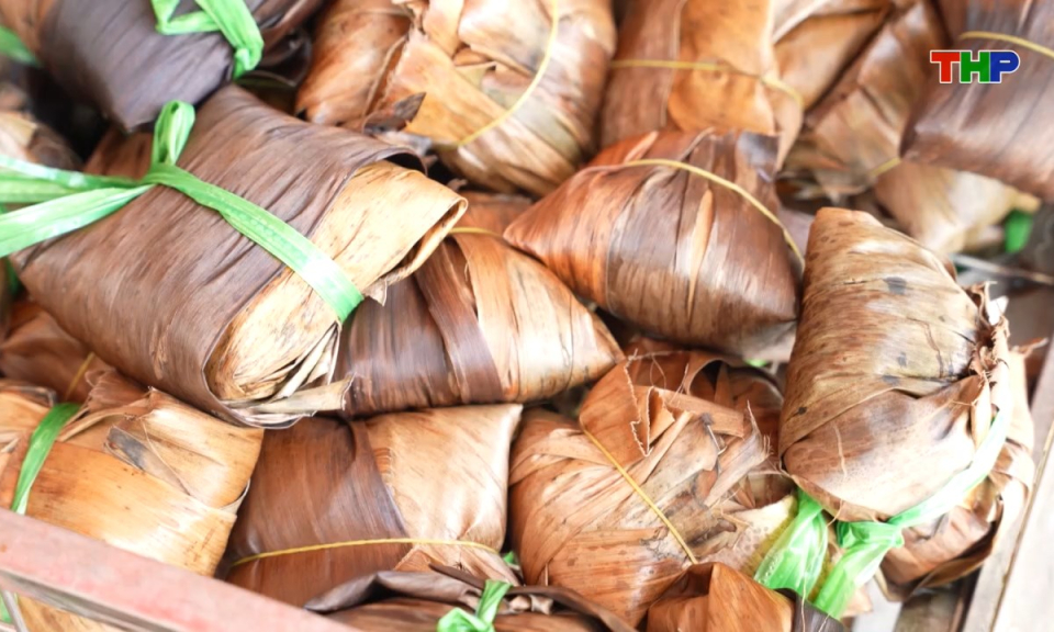 Đến Hải Phòng, đi lòng vòng: Bánh gai Ninh Giang