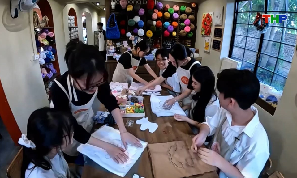 Lăng kính tuổi hoa: Khi GenZ "onlife" (Phần 4)