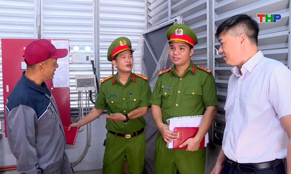 Phòng cháy chữa cháy và cứu nạn cứu hộ: Ngăn ngừa nguy cơ cháy nổ tại các gara ô tô