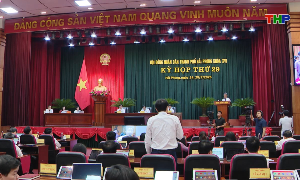 Đại biểu nhân dân với cử tri: Kỳ họp thứ 29 HĐND thành phố khóa XVI: Những quyết sách quan trọng