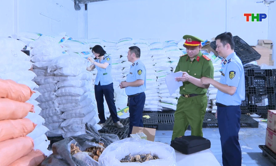 Tăng cường công tác đấu tranh phòng chống buôn lậu, gian lận thương mại
