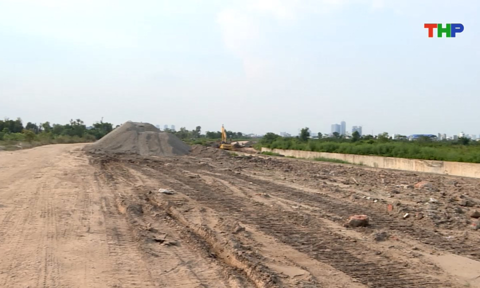 Pháp luật và cuộc sống: Tháo gỡ vướng mắc trong giải ngân vốn đầu tư công