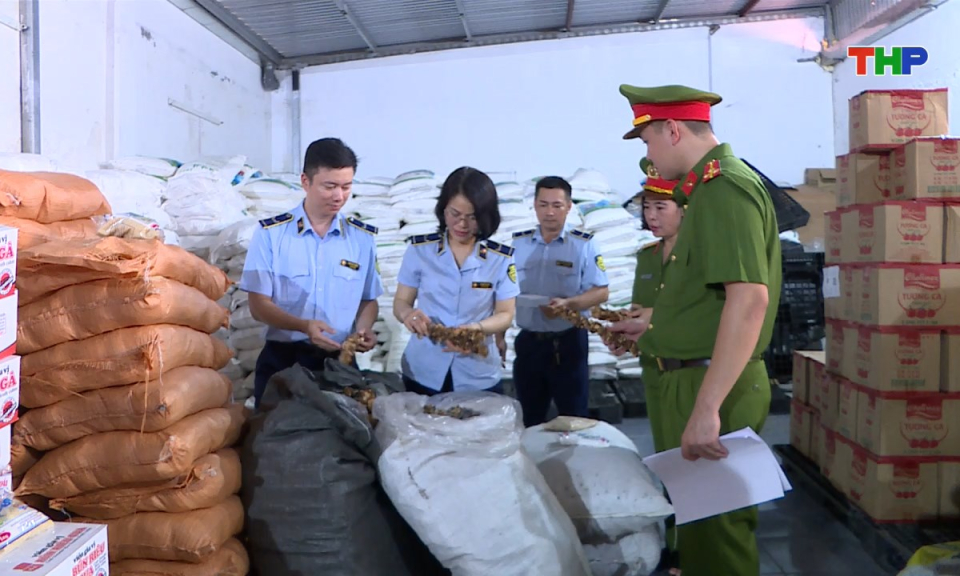 Pháp luật và cuộc sống: Kiểm soát thực phẩm không rõ nguồn gốc: Thực trạng và giải pháp