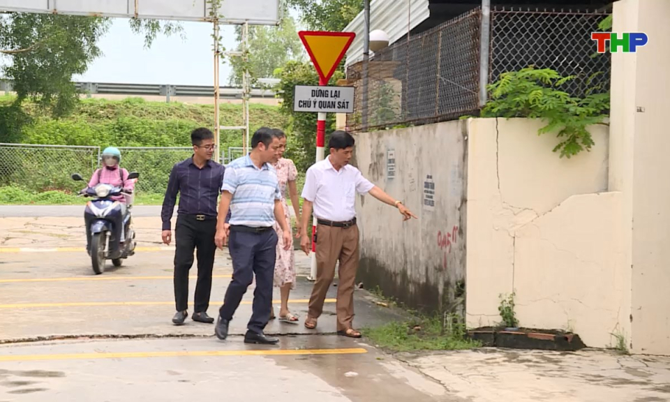 Pháp luật và cuộc sống: Bảo đảm công tác giải phóng mặt bằng thực hiện Dự án đường sắt Lào Cai - Hà Nội - Hải Phòng