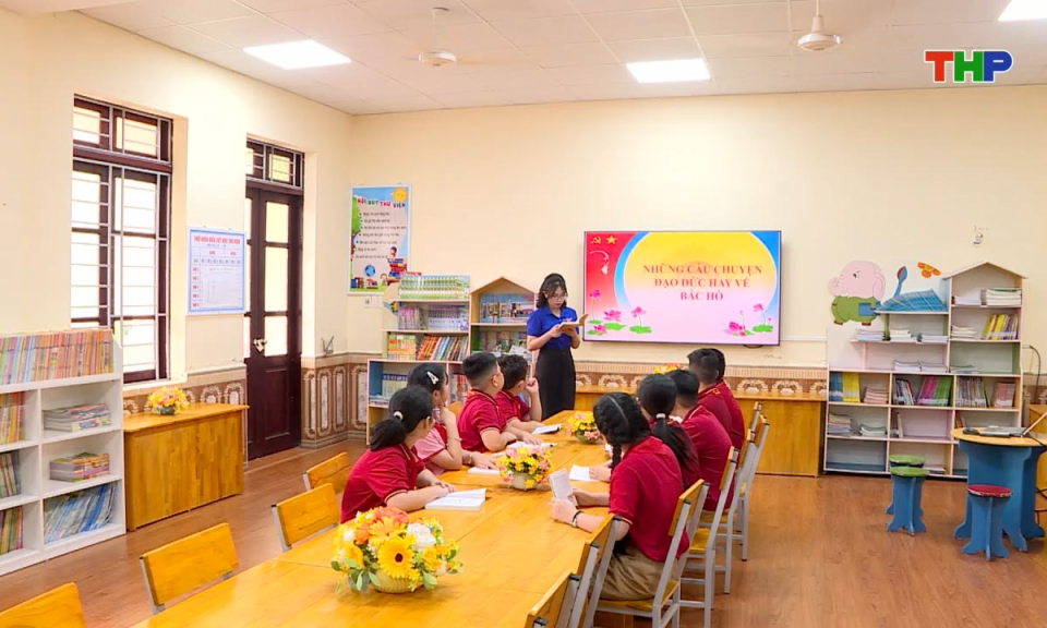 Học tập và làm theo tư tưởng, đạo đức, phong cách Hồ Chí Minh: Thanh niên làm theo lời Bác