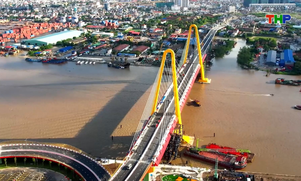 Khánh thành công trình cầu Máy Chai và đường dẫn