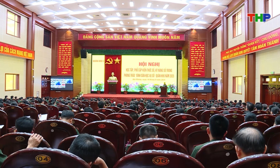 Đẩy mạnh phong tr&agrave;o &ldquo;B&igrave;nh d&acirc;n học vụ số&rdquo;