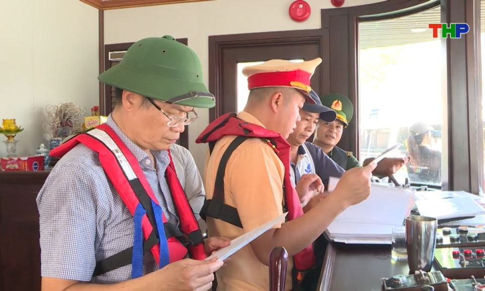 An toàn giao thông: Tăng cường kiểm soát, xử lý phương tiện thủy nội địa vi phạm trật tự an toàn giao thông