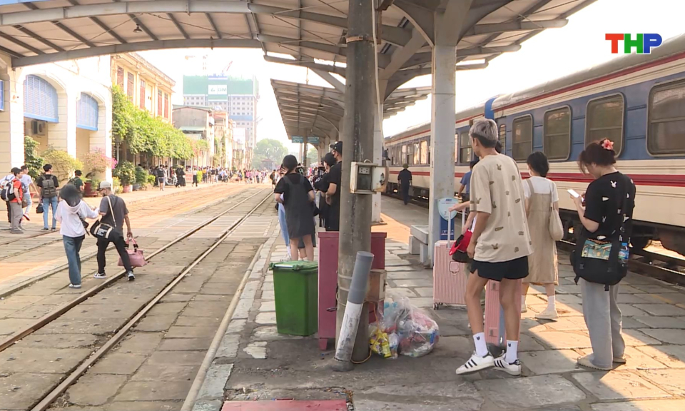 Đường sắt tăng cường hơn 50 chuyến t&agrave;u dịp nghỉ lễ