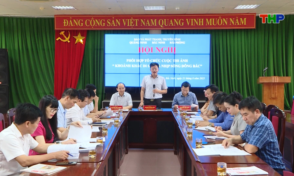 Cuộc thi ảnh “Khoảnh khắc di sản và Nhịp sống Đông Bắc”