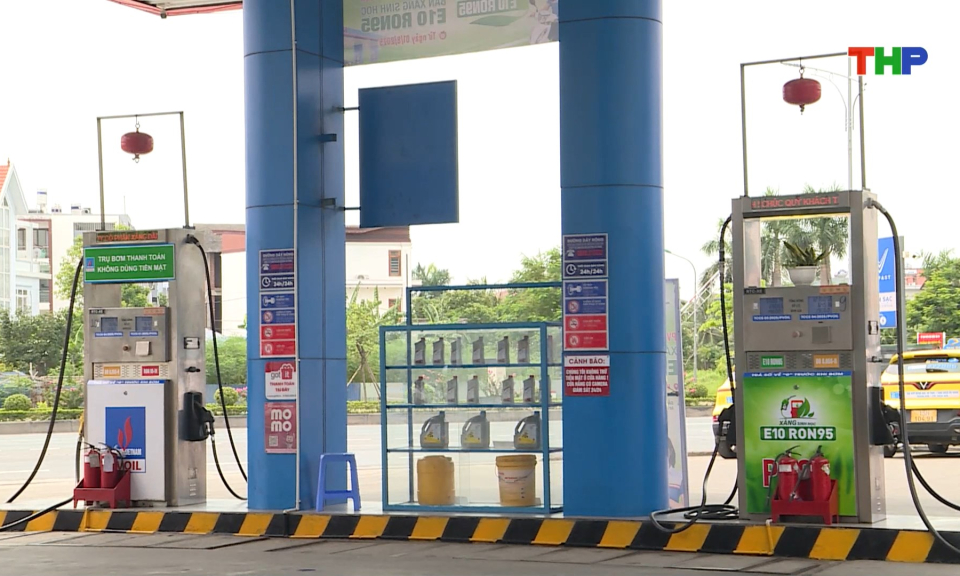 Đề xuất toàn bộ ô tô, xe máy sử dụng xăng sinh học E10 từ năm 2026