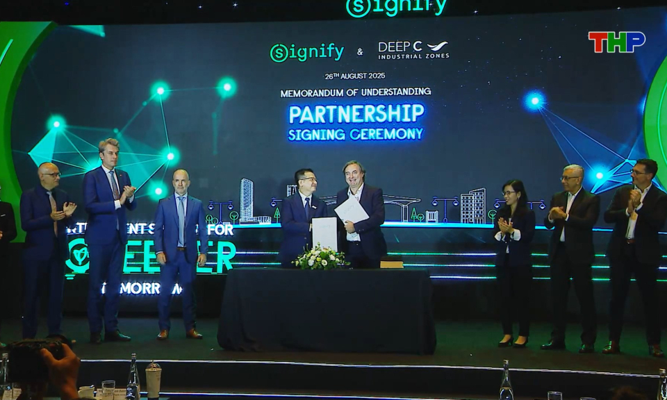 Kết nối năng lượng th&ocirc;ng minh, dẫn lối tương lai xanh