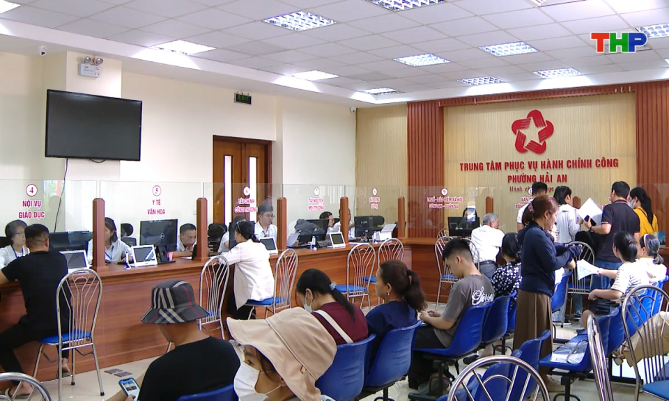 Chuyển đổi số và cải cách hành chính: Đẩy mạnh ứng dụng công nghệ thông tin trong cải cách thủ tục hành chính