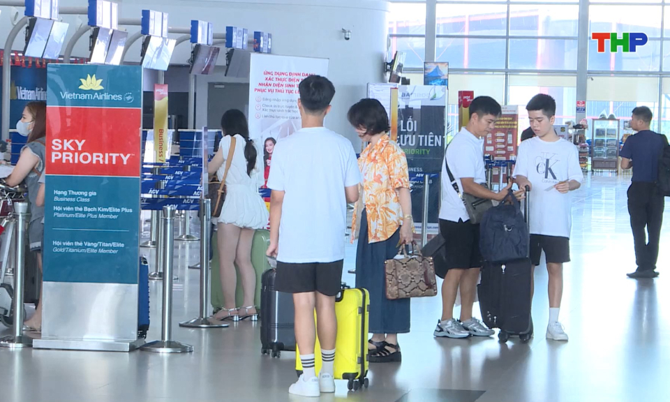 Hơn 3,5 triệu v&eacute; m&aacute;y bay Tết Nguy&ecirc;n đ&aacute;n 2026 mở b&aacute;n sớm