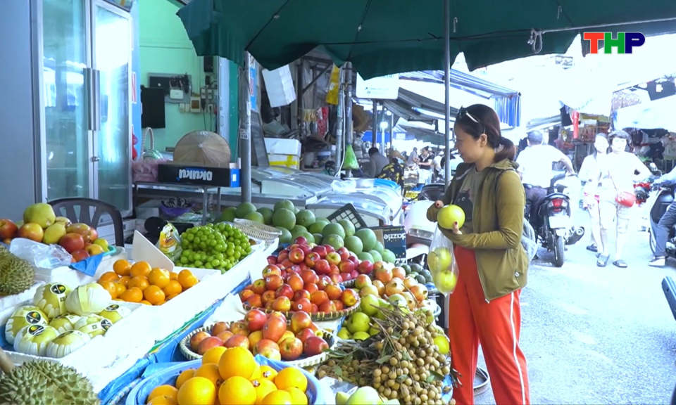 Nhộn nhịp thị trường Rằm th&aacute;ng 7