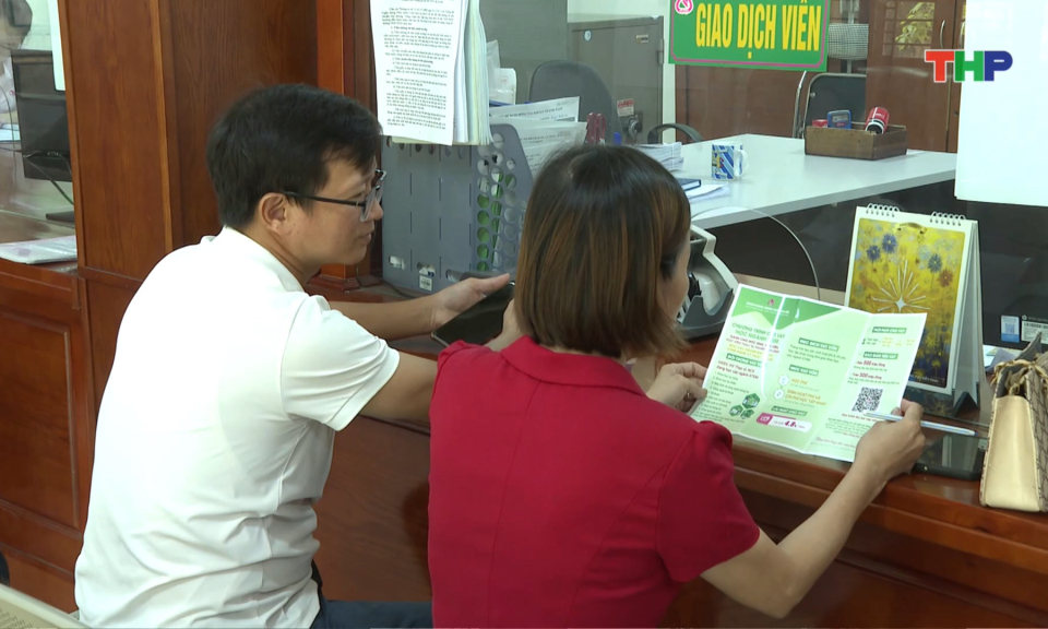 T&iacute;n dụng ưu đ&atilde;i: Hỗ trợ học sinh, sinh vi&ecirc;n vay vốn học tập