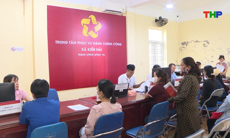 Bảo đảm nhân sự cấp xã đáp ứng yêu cầu tổ chức chính quyền địa phương 2 cấp