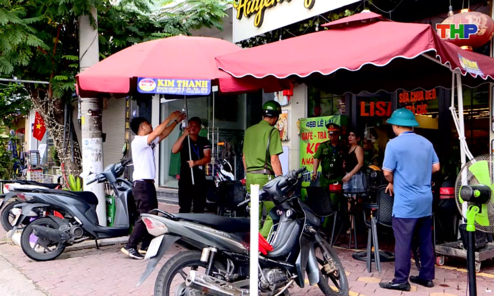 Điểm nhấn 365: Để đường thông, hè thoáng