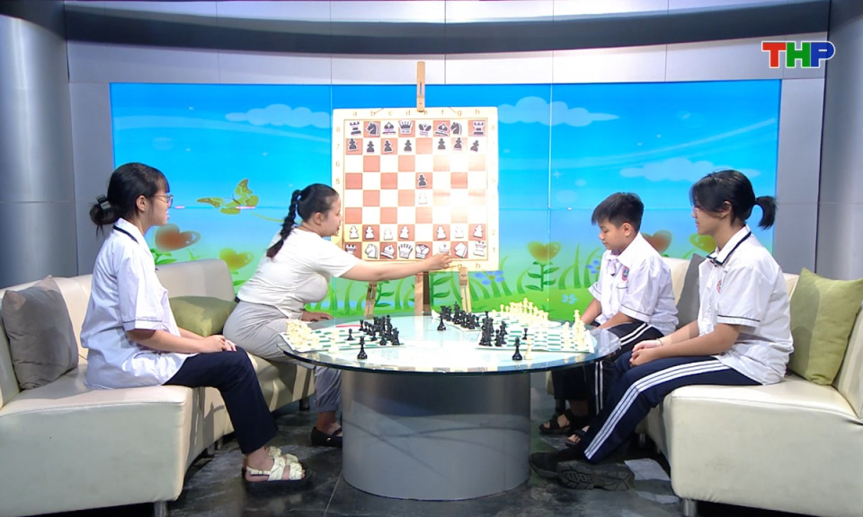 Vitamin tuổi hồng: Cờ vua (Phần 3)