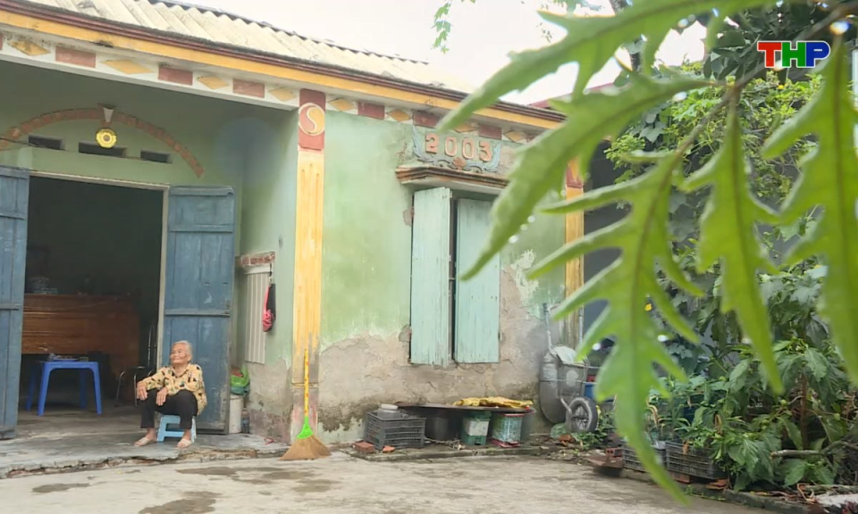 Ngày nữa để yêu thương: Bóng chiều neo đơn