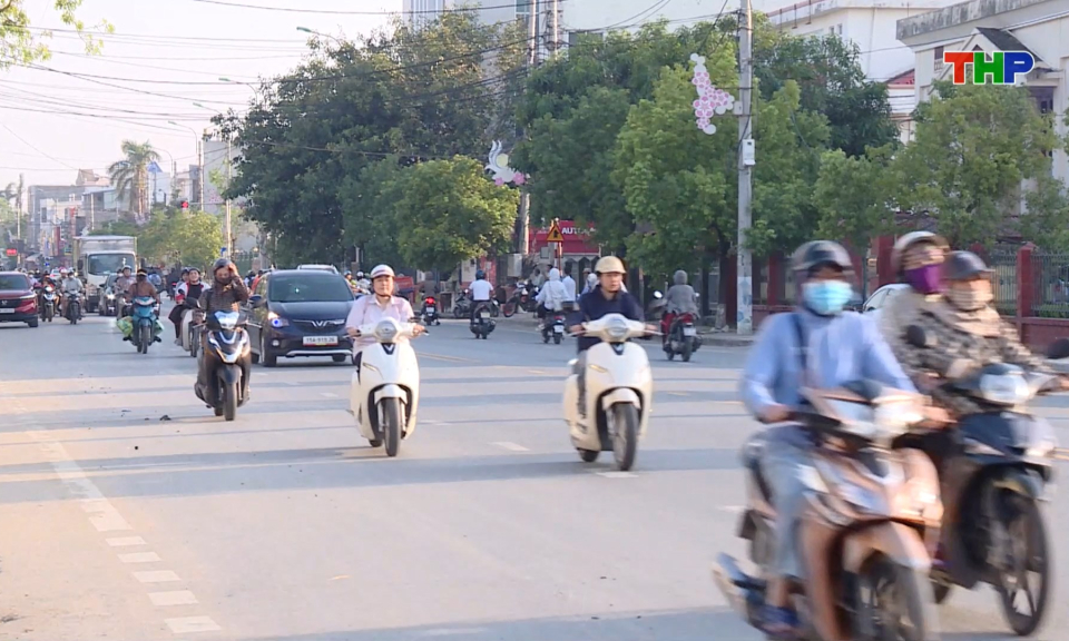 Bảo đảm an to&agrave;n giao th&ocirc;ng những th&aacute;ng cuối năm