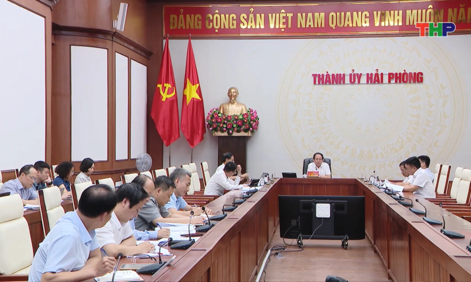 Điều chỉnh chủ trương đầu tư một số dự &aacute;n y tế v&agrave; văn h&oacute;a