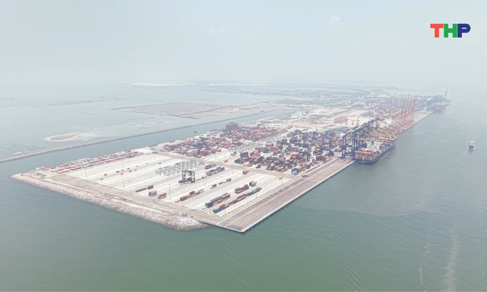 Ph&aacute;t huy hiệu quả m&ocirc; h&igrave;nh cảng xanh, th&ocirc;ng minh