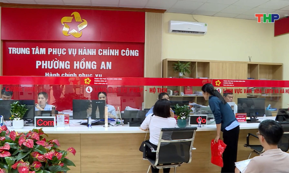 3 th&aacute;ng thực hiện m&ocirc; h&igrave;nh ch&iacute;nh quyền địa phương 2 cấp
