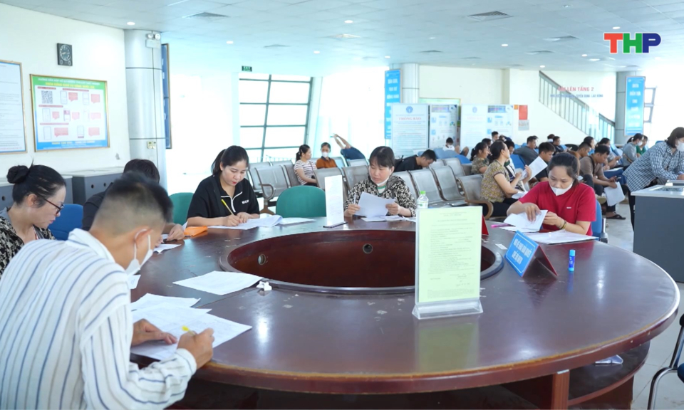 Bảo hiểm thất nghiệp: Điểm tựa cho người lao động vượt qua kh&oacute; khăn