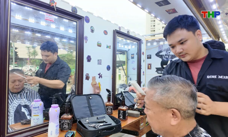 Chuyện đương thời: Tóc gửi yêu thương