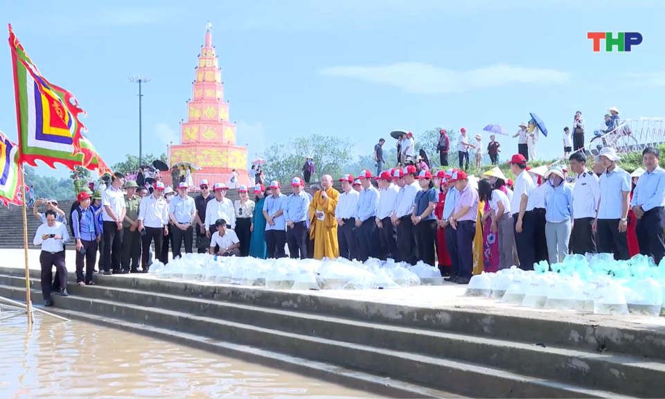 Linh thi&ecirc;ng Lễ giỗ Đức Th&aacute;nh Trần