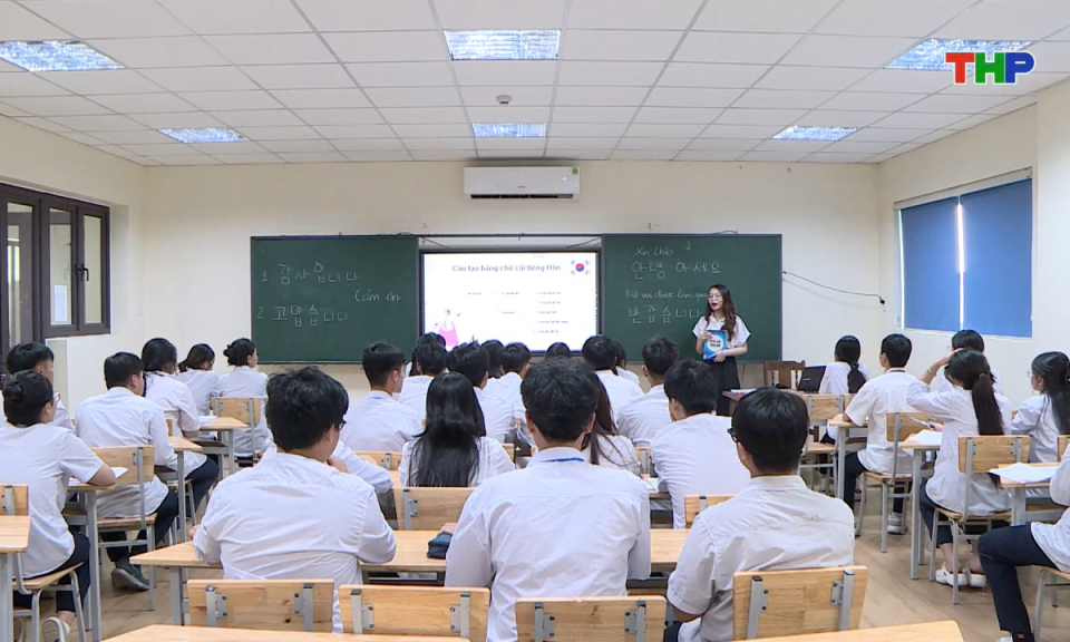 Gi&aacute;o dục v&agrave; đ&agrave;o tạo: Hiệu quả m&ocirc; h&igrave;nh giảng dạy "đa ngoại ngữ" tại Hải Ph&ograve;ng