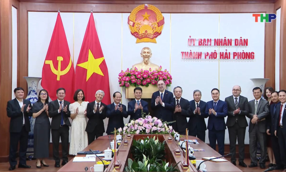 Bản tin thời sự tối (15/10/2025)