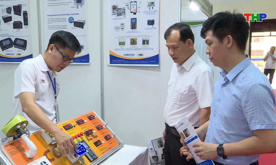 Ph&aacute;t huy vai tr&ograve; của đội ngũ tr&iacute; thức khoa học c&ocirc;ng nghệ 