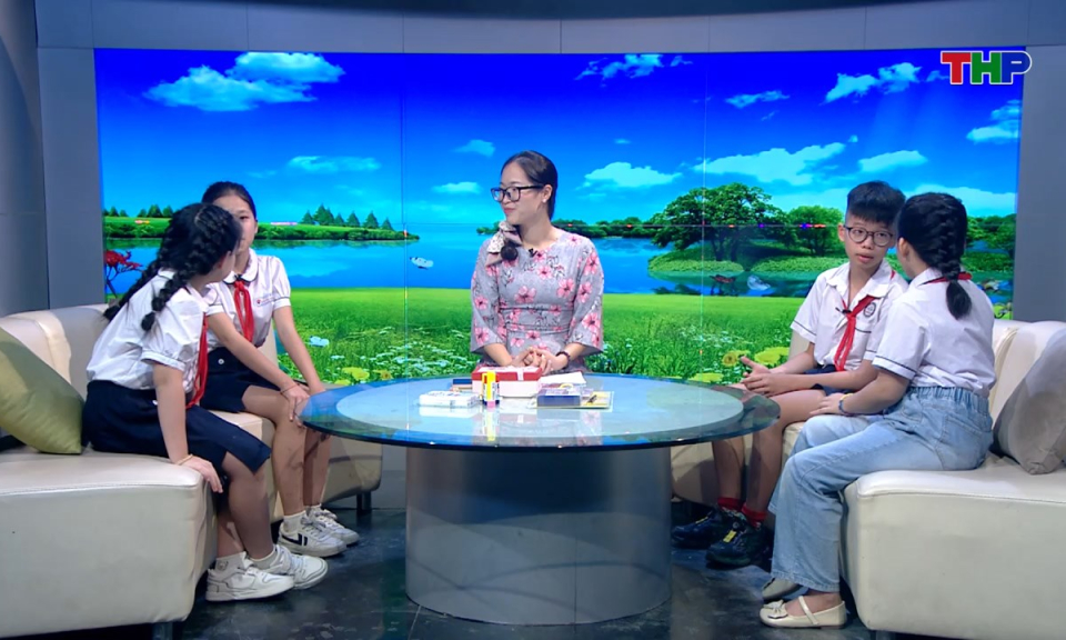 Vitamin tuổi hồng: Bé đã lớn khôn (Phần 12)