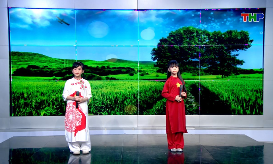 Lăng kính tuổi hoa: Giai điệu quê hương