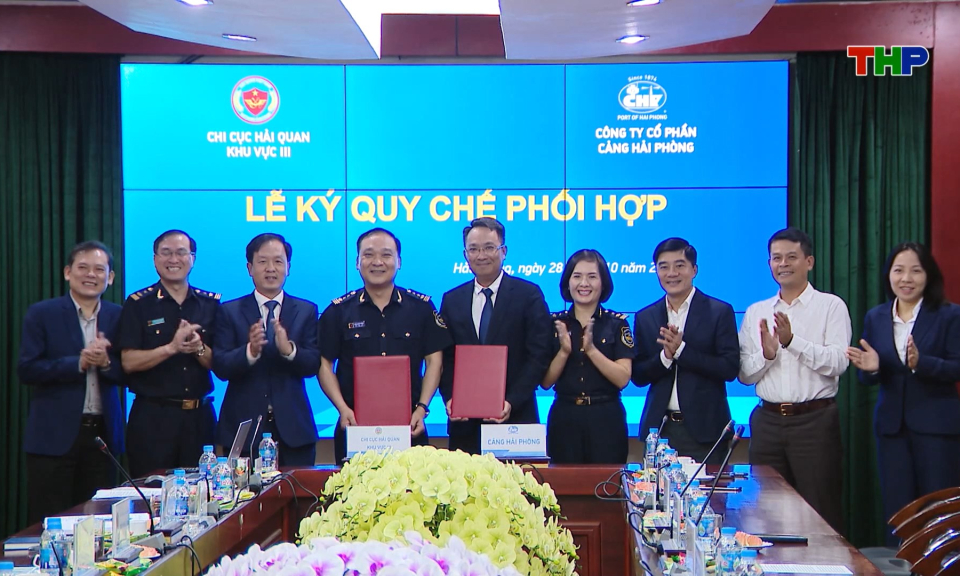 Phối hợp trong khai thác cảng biển 