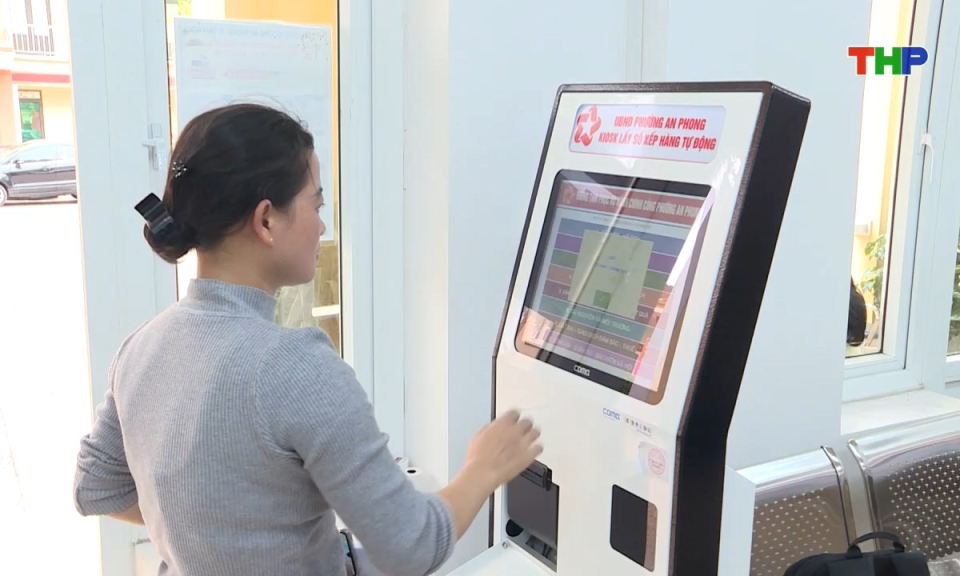 Chuyển đổi số và cải cách hành chính: Chuyển đổi số cộng đồng - Mỗi người dân là một hạt nhân