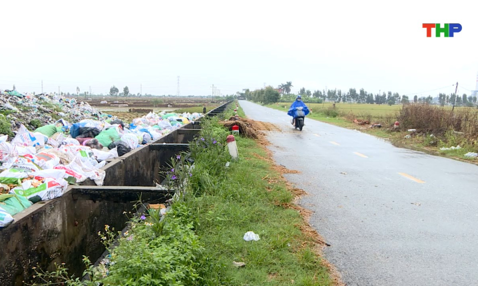 Hộp thư truyền hình: Kiến nghị của người dân về bãi rác gây ô nhiễm môi trường